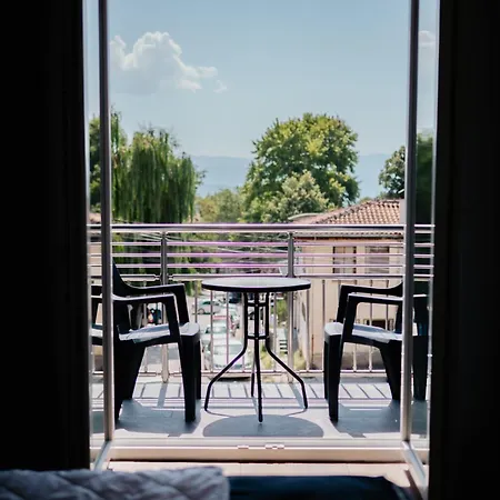 Appartement Froa Luxury Debar